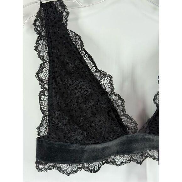 Victoria’s Secret black lace velvet trimmed unlined bralette size large NWT - Picture 4 of 7